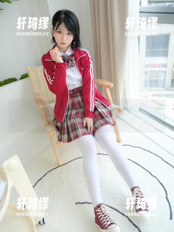紧急企划 - 小恩的网球经典写真全集，明明在打球却让人想到了别的事。
