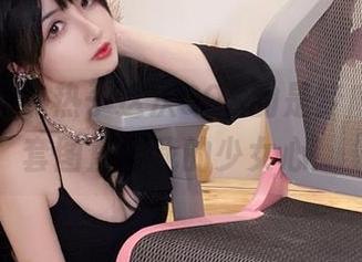 听说肉扣热热子这次COS的是梦魔利兹，套图直击我的少女心！