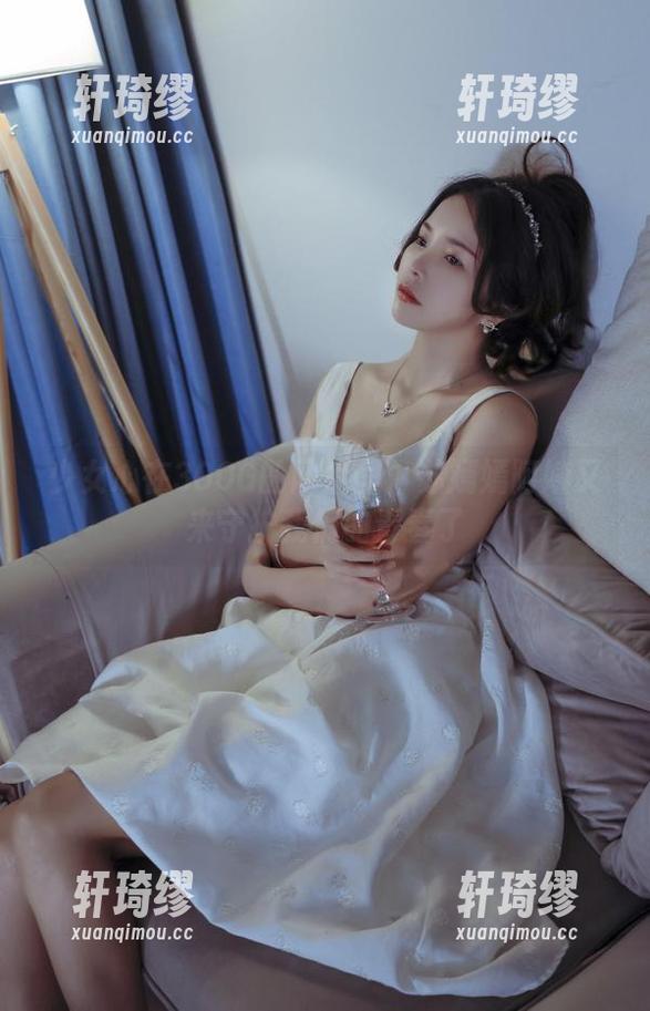 少女心在300G的网盘里：苏嫣嫣阿姨又来守护我们的青春了