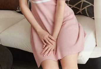 蜜桃社 – 班务会还没完，美绪的校园图库精选一定要反复观看