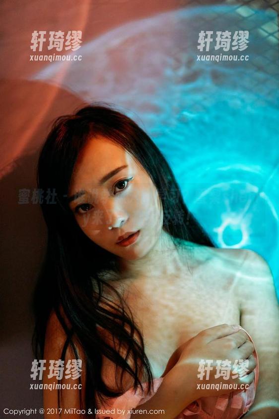 蜜桃社 - 谁说学妹只能学习？雪梨sherry来了个套图反转！