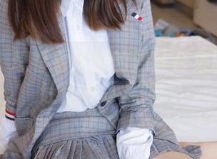 袜啵啵 – 想看看芝士的黑丝合集吗？保证让你多盯几眼。
