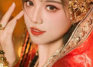 贰加六让棉袜飞起来了，最新图册里的每一张都好像在说“看我！”