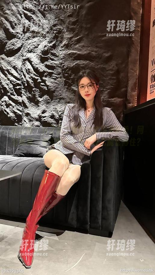 微密圈 - 轩子巨二兔的全套图包真香！网络收藏，老夫的少女心，怎么能管得住？